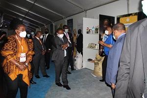 Presidente da Republica visitando a FACIM edição 2021
