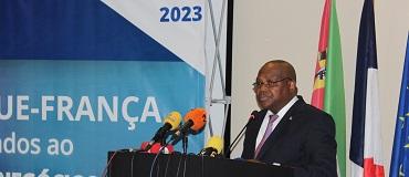 Fórum de Negócios Moçambique-França Fórum de Negócios Moçambique-França